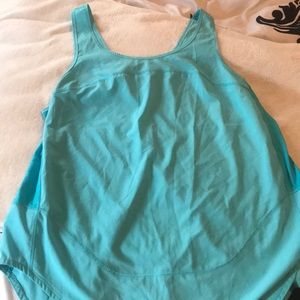 LuluLemon top